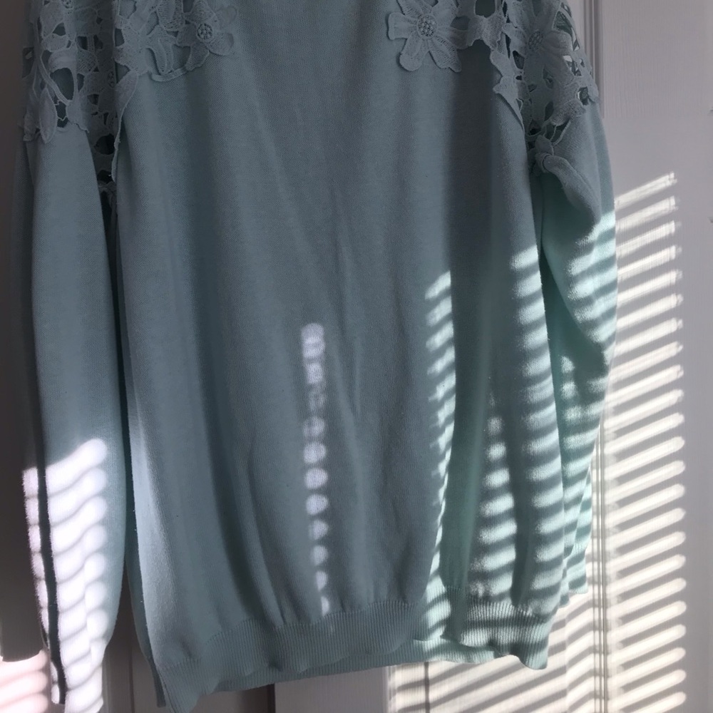 Long sleeve - Picture 2 of 3